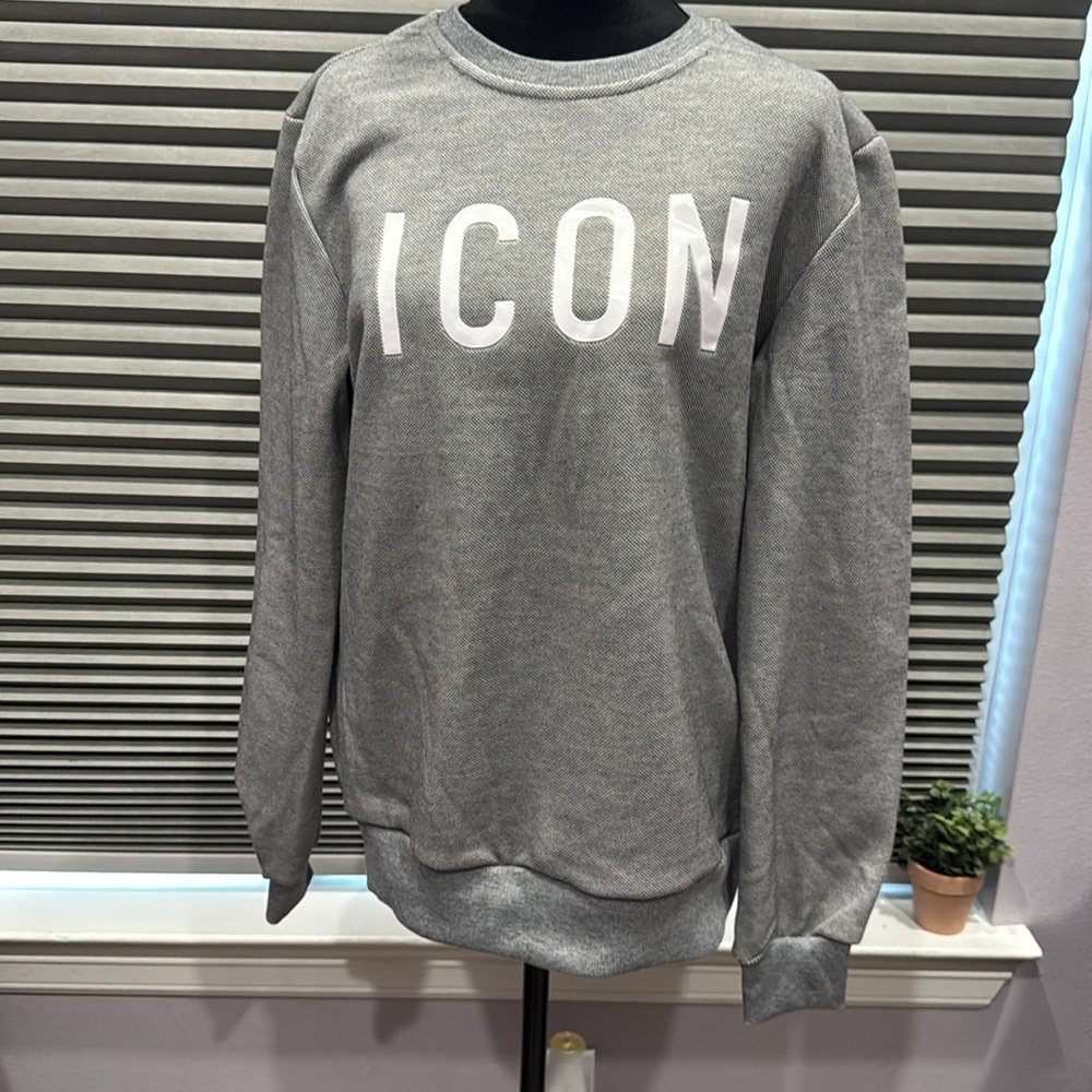 Men's Gray Sweater